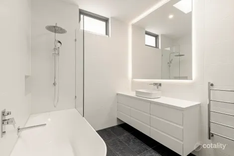 Property photo of 175 Nelson Road South Melbourne VIC 3205