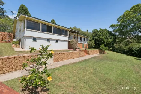 62 Tourist Rd, East Toowoomba, QLD 4350