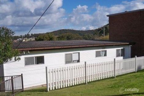 Property photo of 2/22 Nikkin Street Belmont North NSW 2280