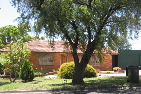 9 Heather Dr, Ridgehaven, SA 5097