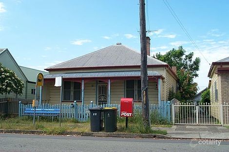 77 Clyde St, Hamilton North, NSW 2292