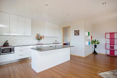 Property photo of 4 Chloe Court Burleigh Heads QLD 4220