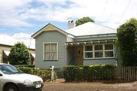 27 Godsall St, East Toowoomba, QLD 4350