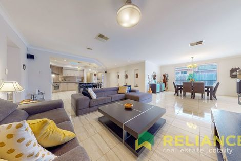 Property photo of 15 Coogee Drive Taylors Hill VIC 3037