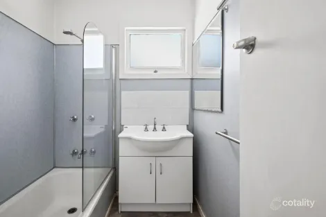 Property photo of 18 Allamanda Street Fairfield QLD 4103