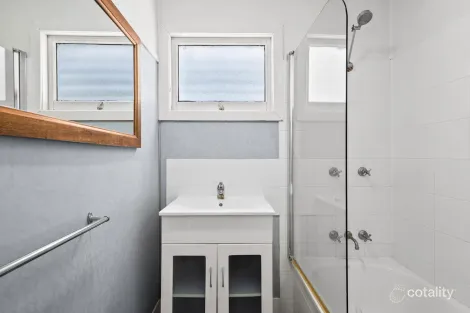 Property photo of 18 Allamanda Street Fairfield QLD 4103