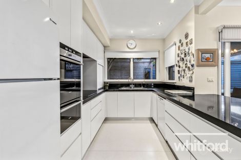 Property photo of 7 Fernery Grove Newtown VIC 3220