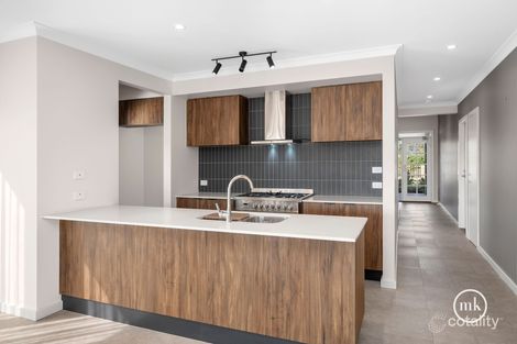 Property photo of 6 Wethers Road Donnybrook VIC 3064