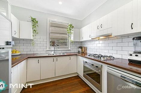 Property photo of 14 Oldham Crescent Hilton WA 6163