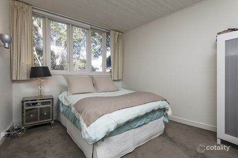 Property photo of 3/3 Glover Court Toorak VIC 3142