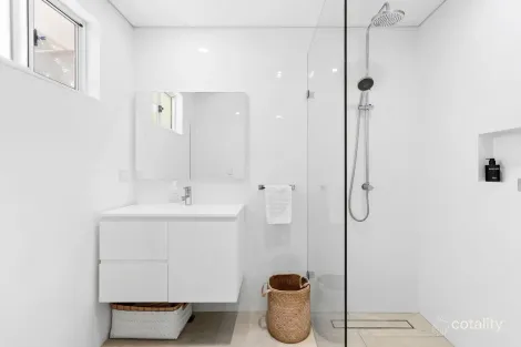 Property photo of 43 George Street Avalon Beach NSW 2107