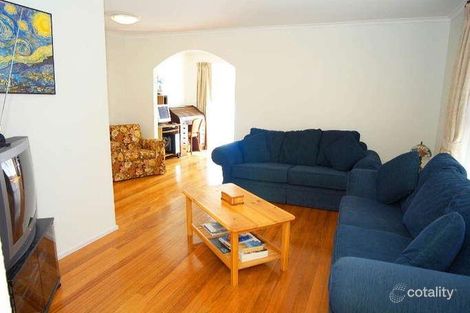 Property photo of 4 Wooral Court Notting Hill VIC 3168