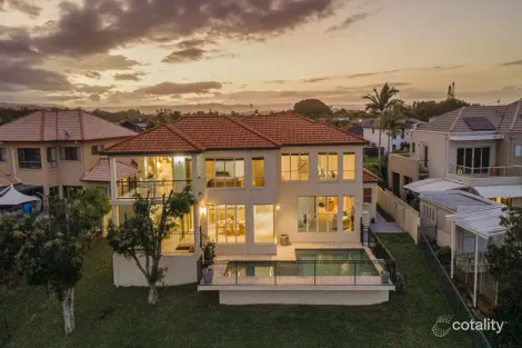 126 Dunlin Dr, Burleigh Waters, QLD 4220