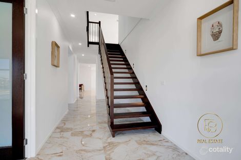 Property photo of 1 Ironside Street Donnybrook VIC 3064