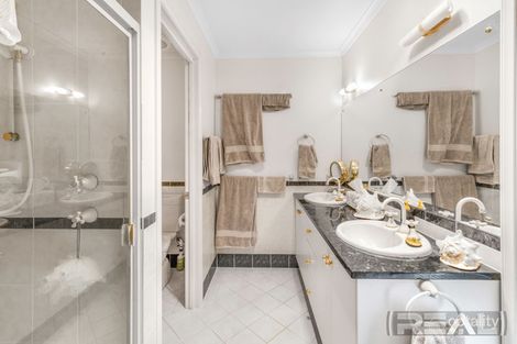 Property photo of 11 Giggs Glen Craigmore SA 5114