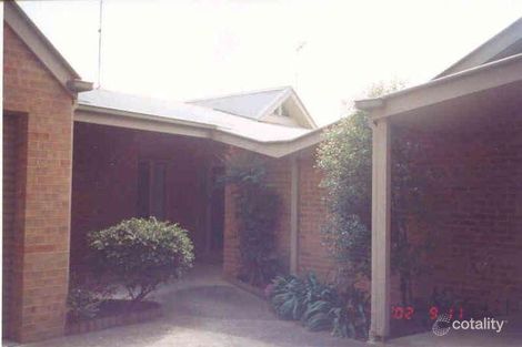 Property photo of 2/21 Henry Street Eltham VIC 3095