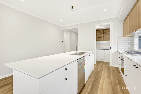 Property photo of 27 Cardamon Avenue Mickleham VIC 3064