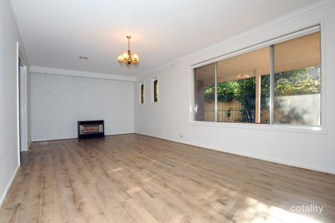 Property photo of 27 Hunt Drive Seaford VIC 3198