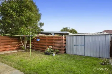 Property photo of 1 Beckington Crescent Hampton Park VIC 3976