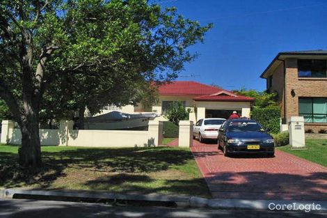 Property photo of 2/2 Yowie Avenue Caringbah South NSW 2229