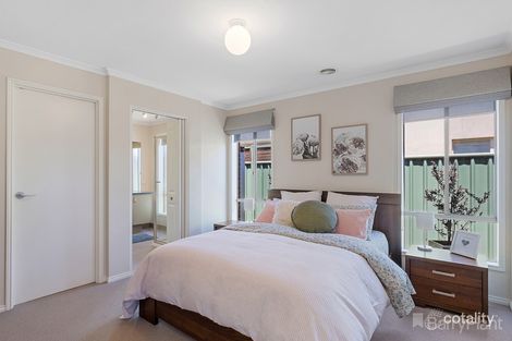 Property photo of 20 Athena Way Strathfieldsaye VIC 3551