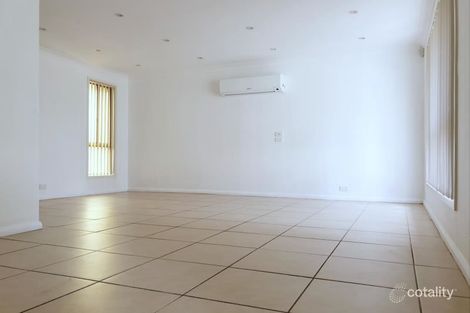 Property photo of 11 Victor Place Raby NSW 2566