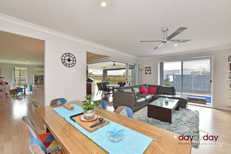 Property photo of 17 Kural Crescent Fletcher NSW 2287