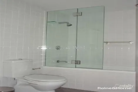 Property photo of 31/18 Tank Street Brisbane City QLD 4000