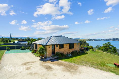Property photo of 437 Shark Point Road Penna TAS 7171