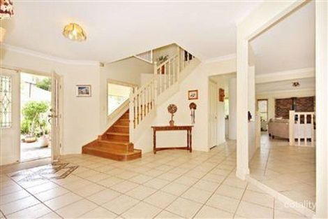 Property photo of 34 Hersden Court Bonogin QLD 4213