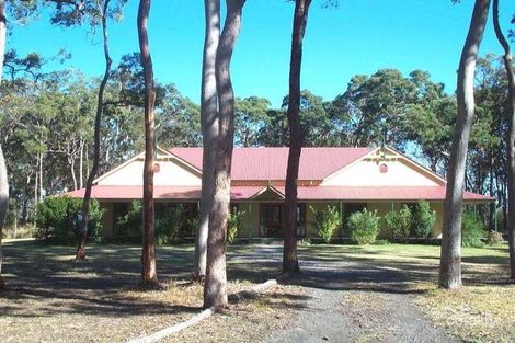 Property photo of 185 Cams Boulevard Summerland Point NSW 2259