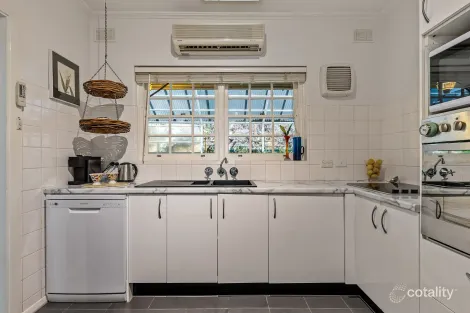 Property photo of 14 Old Belair Road Belair SA 5052