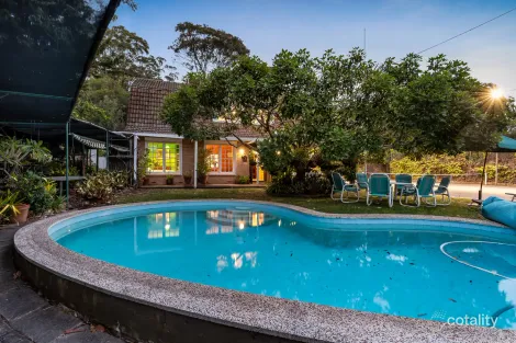 14 Old Belair Rd, Belair, SA 5052