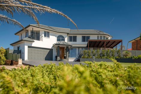 Property photo of 20 Binowee Place Karabar NSW 2620