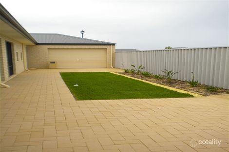 Property photo of 11 Garrigue Gardens Yalyalup WA 6280