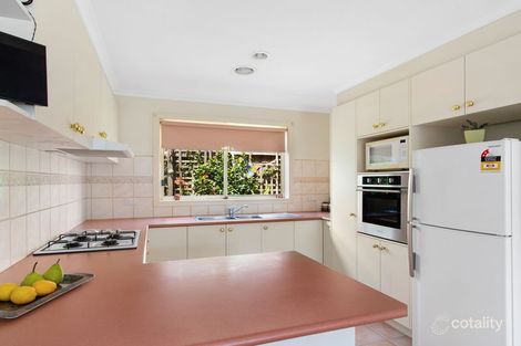 Property photo of 13 Illoura Street Watsonia VIC 3087