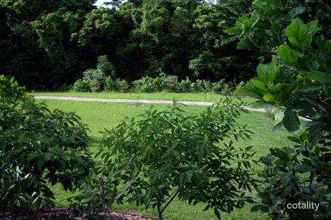 Property photo of 14 Greenvale Close Smithfield QLD 4878