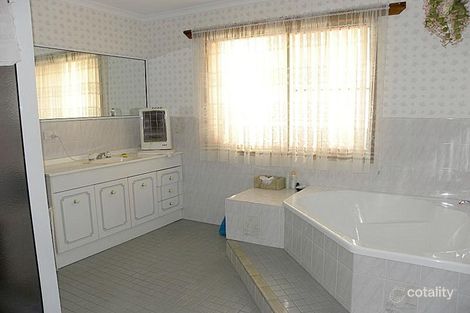 Property photo of 38 Thomas Mitchell Crescent Sunshine Bay NSW 2536