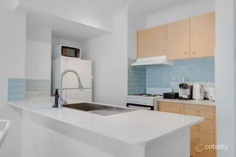 Property photo of 6/112-116 Surf Parade Broadbeach QLD 4218