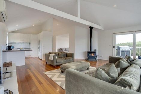 Property photo of 14 Phyllis Parade Rye VIC 3941