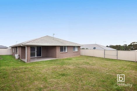 12 Campden St, Thornton, NSW 2322