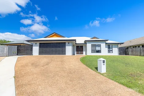 Property photo of 32 Donostia Crescent Bushland Beach QLD 4818