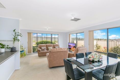 Property photo of 63 Chamberlain Drive Christie Downs SA 5164
