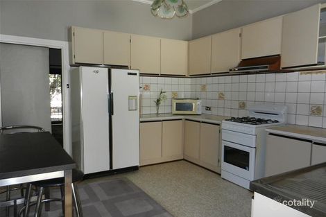 Property photo of 126 Spring Street Reservoir VIC 3073