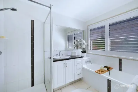 Property photo of 2 Settlement Court Bargara QLD 4670