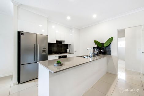 Property photo of 2 Summit Place Pimpama QLD 4209