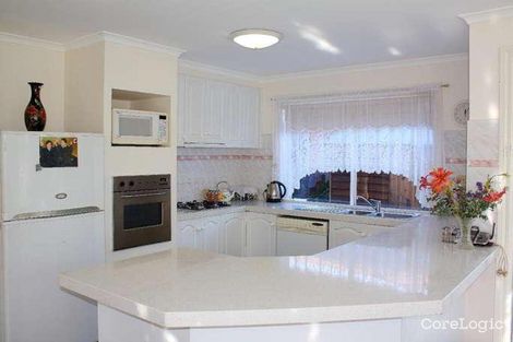 Property photo of 7 Rodeo Court Endeavour Hills VIC 3802
