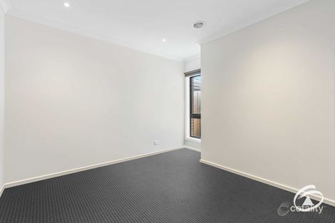 Property photo of 21 Kate Avenue Hampton Park VIC 3976