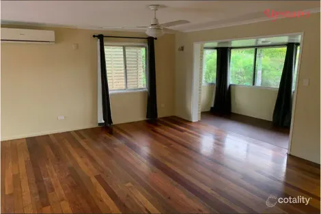 Property photo of 46 Larbonya Crescent Capalaba QLD 4157