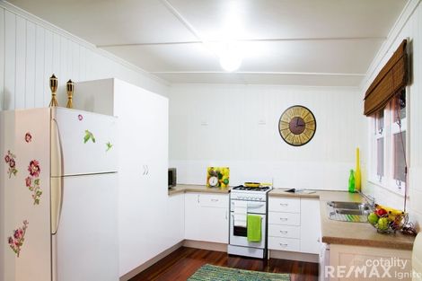 Property photo of 35 Newcomen Street Indooroopilly QLD 4068